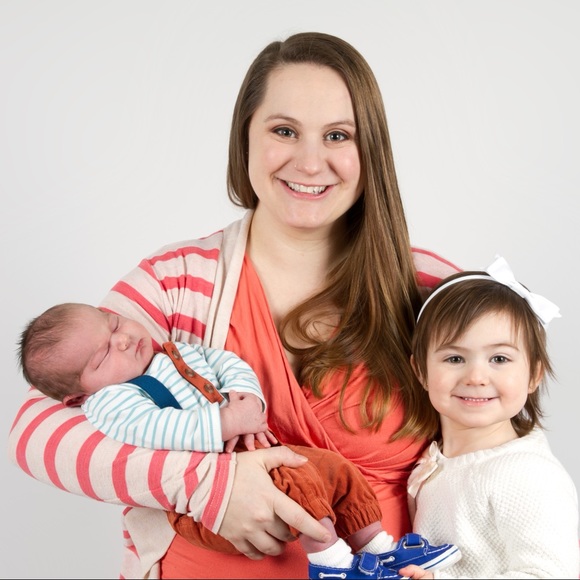 Meet your Posher, Danielle - Picture 1 of 1